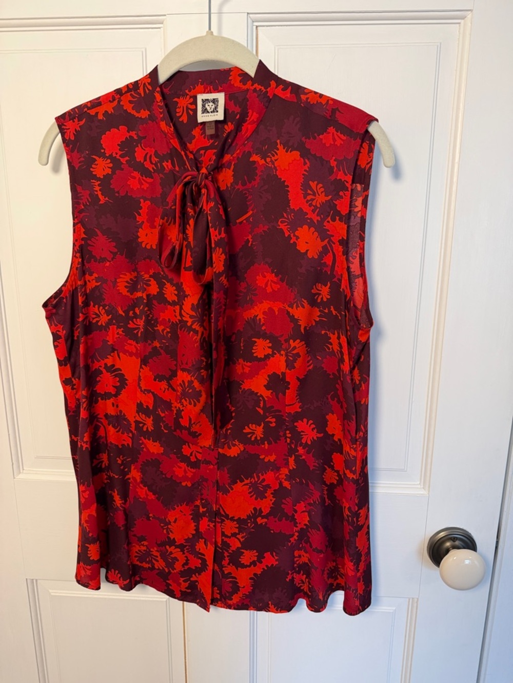 Anne Klein Red and Burgundy Floral Tie-Neck Sleeveless Blouse